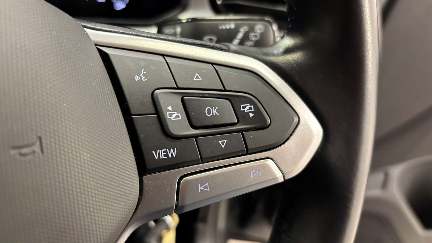 Used Volkswagen T-Roc 2022 for sale - 76889682: Photo 23