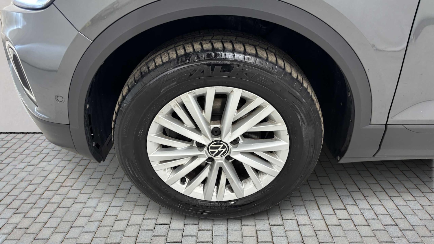 Used Volkswagen T-Roc 2022 for sale - 76889682: Photo 9