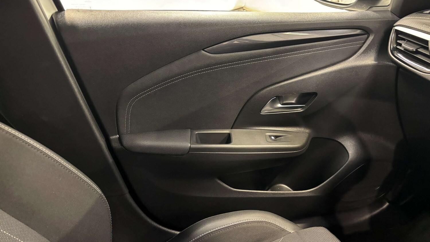 Used Vauxhall Corsa 2024 for sale - 77348104: Photo 32