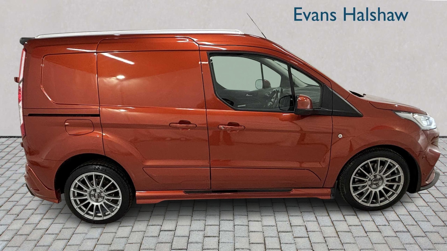 Used Ford Transit Connect 2023 for sale - 77316519: Photo 4