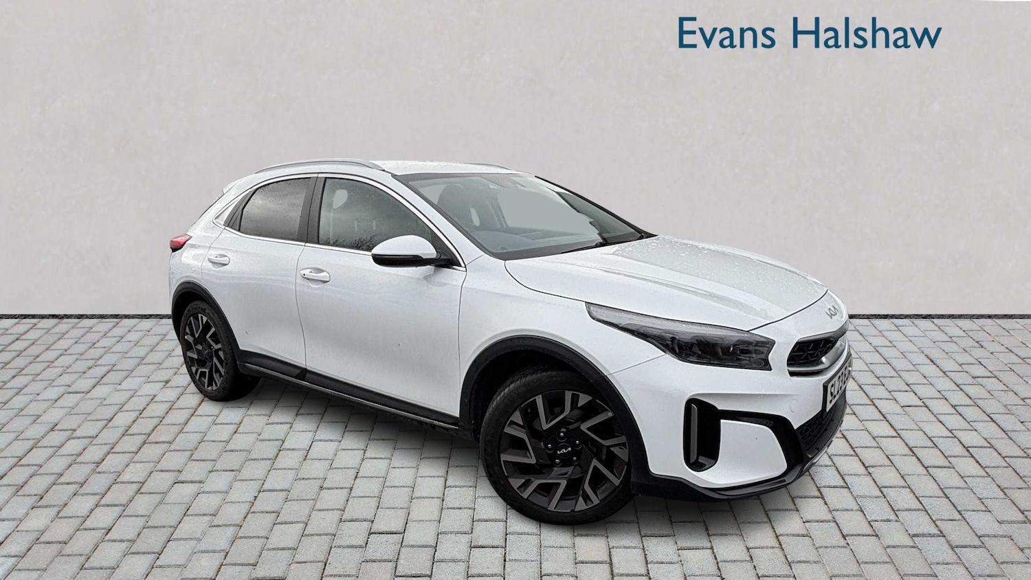 Used Kia XCeed 2023 for sale - 76553160: Photo 1