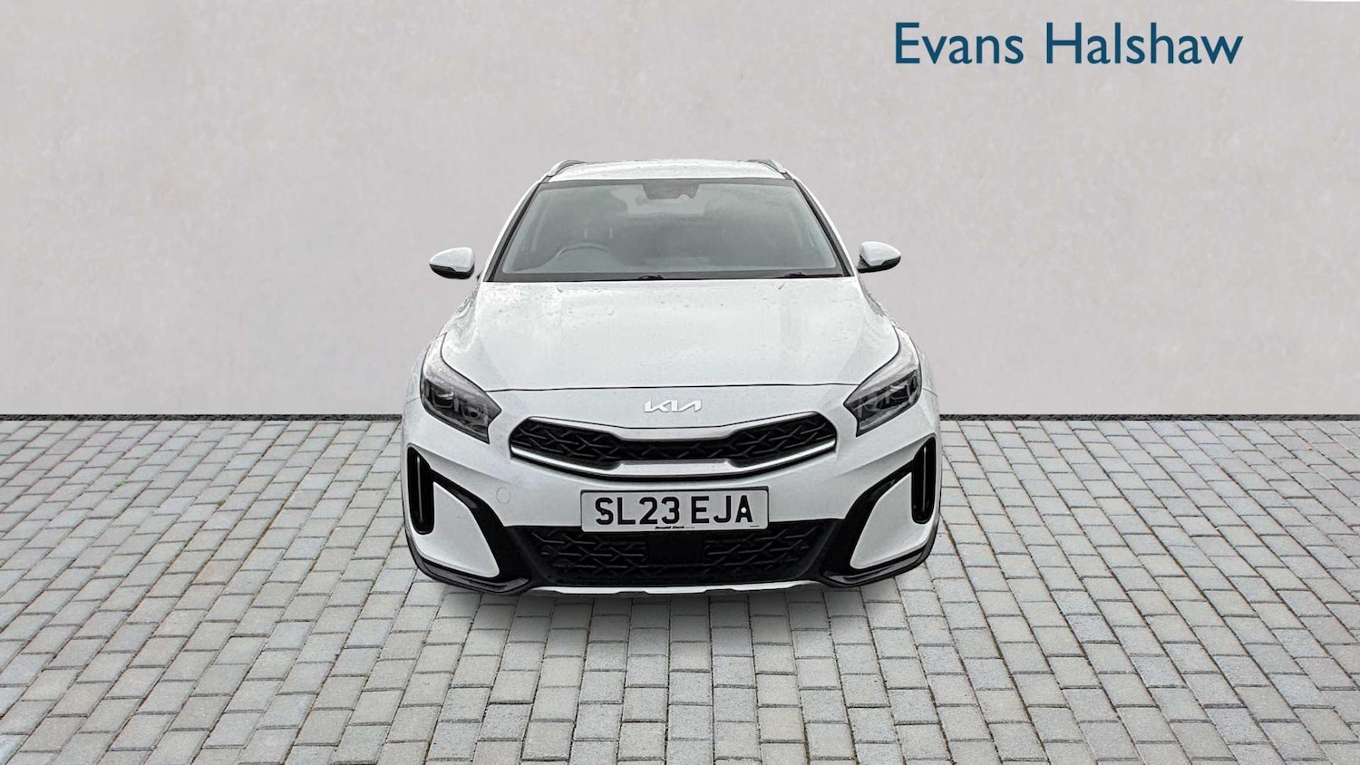 Used Kia XCeed 2023 for sale - 76553160: Photo 6