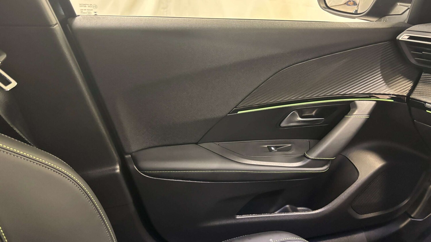 Used Peugeot 2008 2024 for sale - 77553237: Photo 32