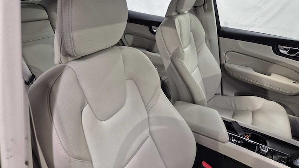 Used Volvo XC60 2021 for sale - 75626014: Photo 13