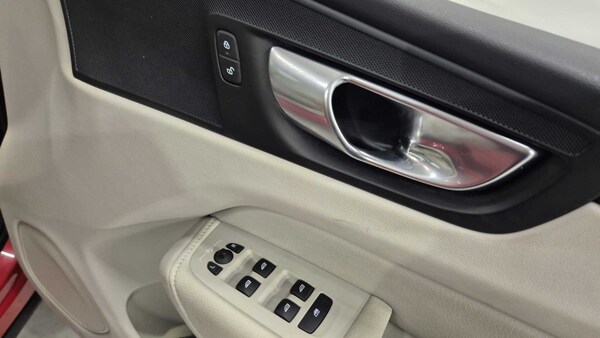Used Volvo XC60 2021 for sale - 75626014: Photo 18
