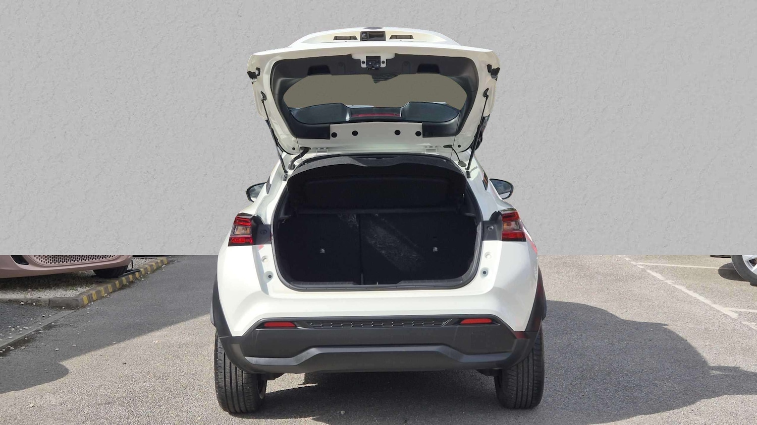 Used Nissan Juke 2022 for sale - 76705245: Photo 10