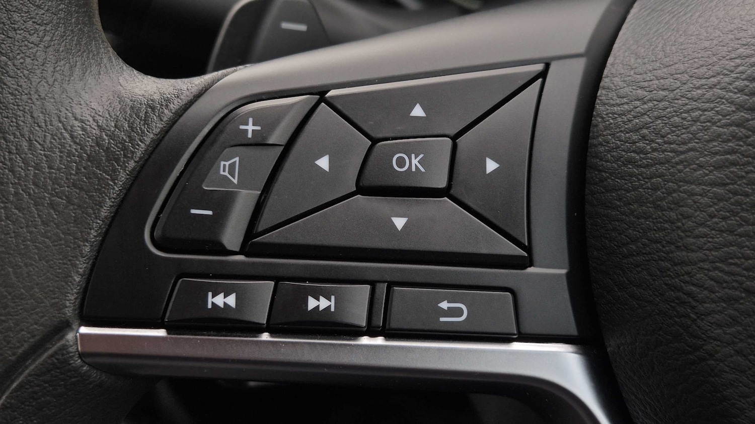 Used Nissan Juke 2022 for sale - 76705245: Photo 26