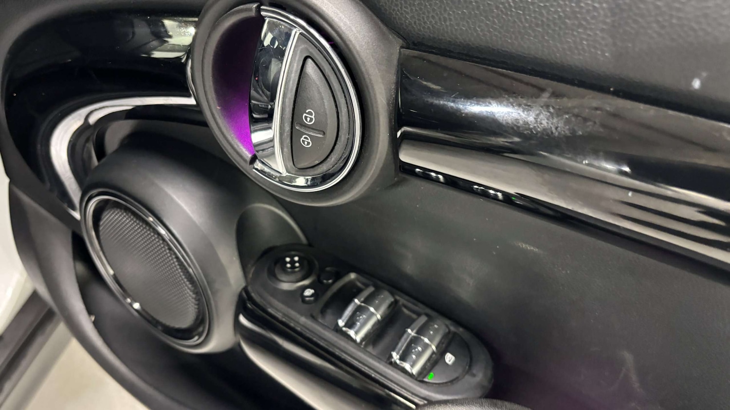 Used MINI Hatch 2018 for sale - 76648893: Photo 19