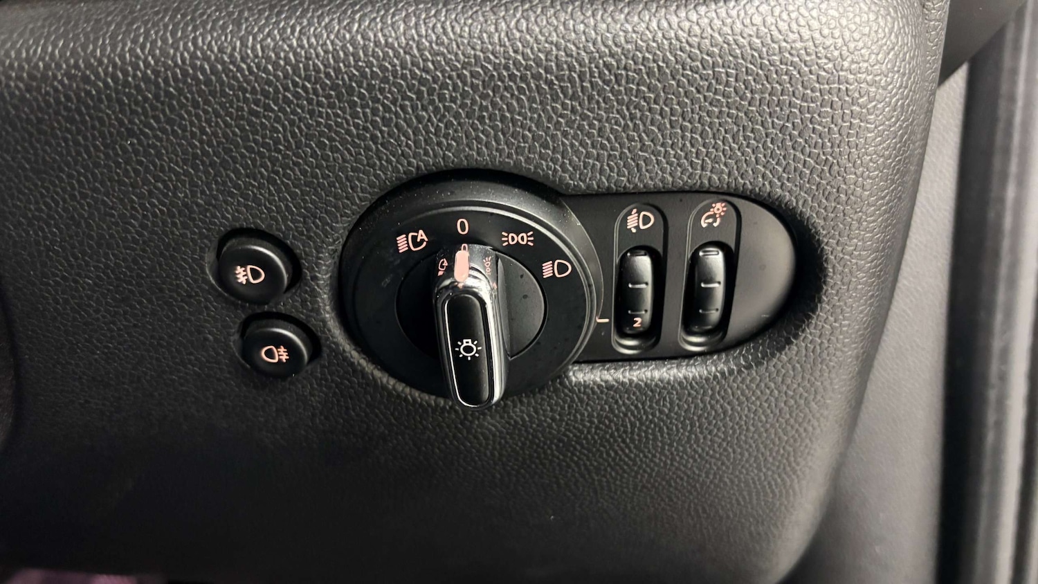 Used MINI Hatch 2018 for sale - 76648893: Photo 20