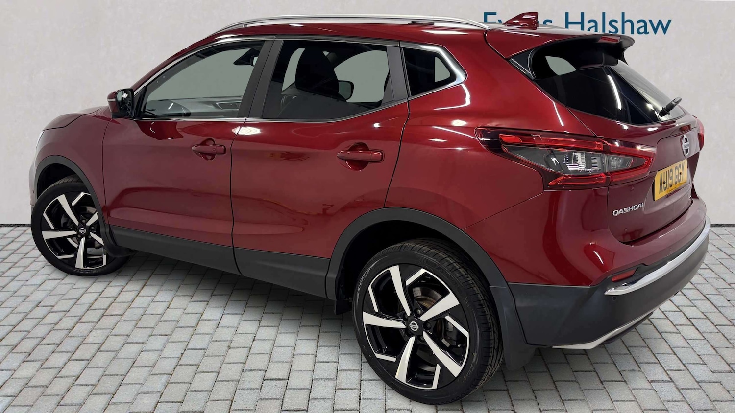 Used Nissan Qashqai 2019 for sale - 77995753: Photo 2