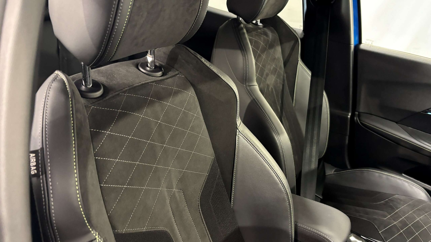 Used Peugeot 2008 2023 for sale - 77772150: Photo 13