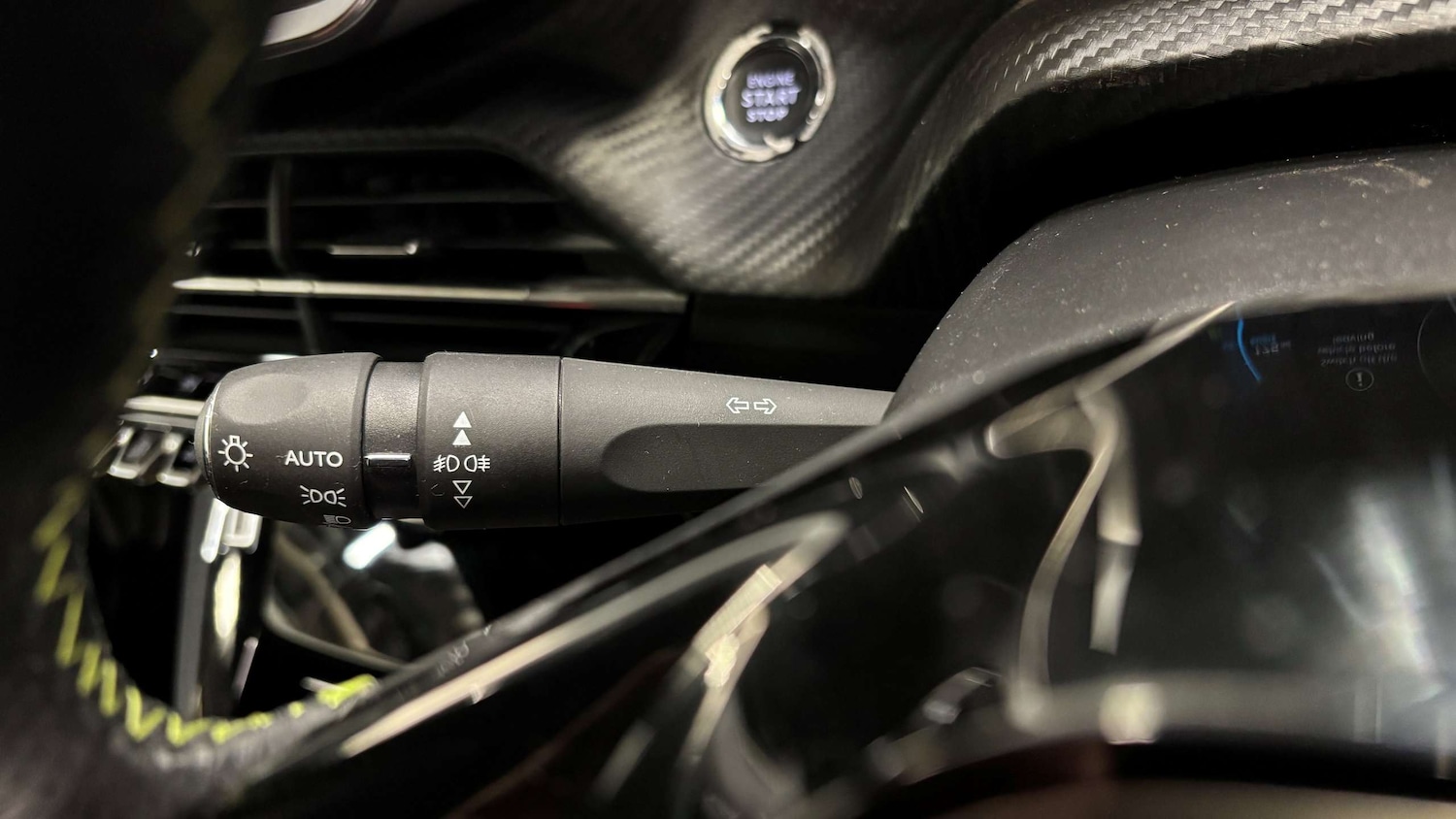 Used Peugeot 2008 2023 for sale - 77772150: Photo 24