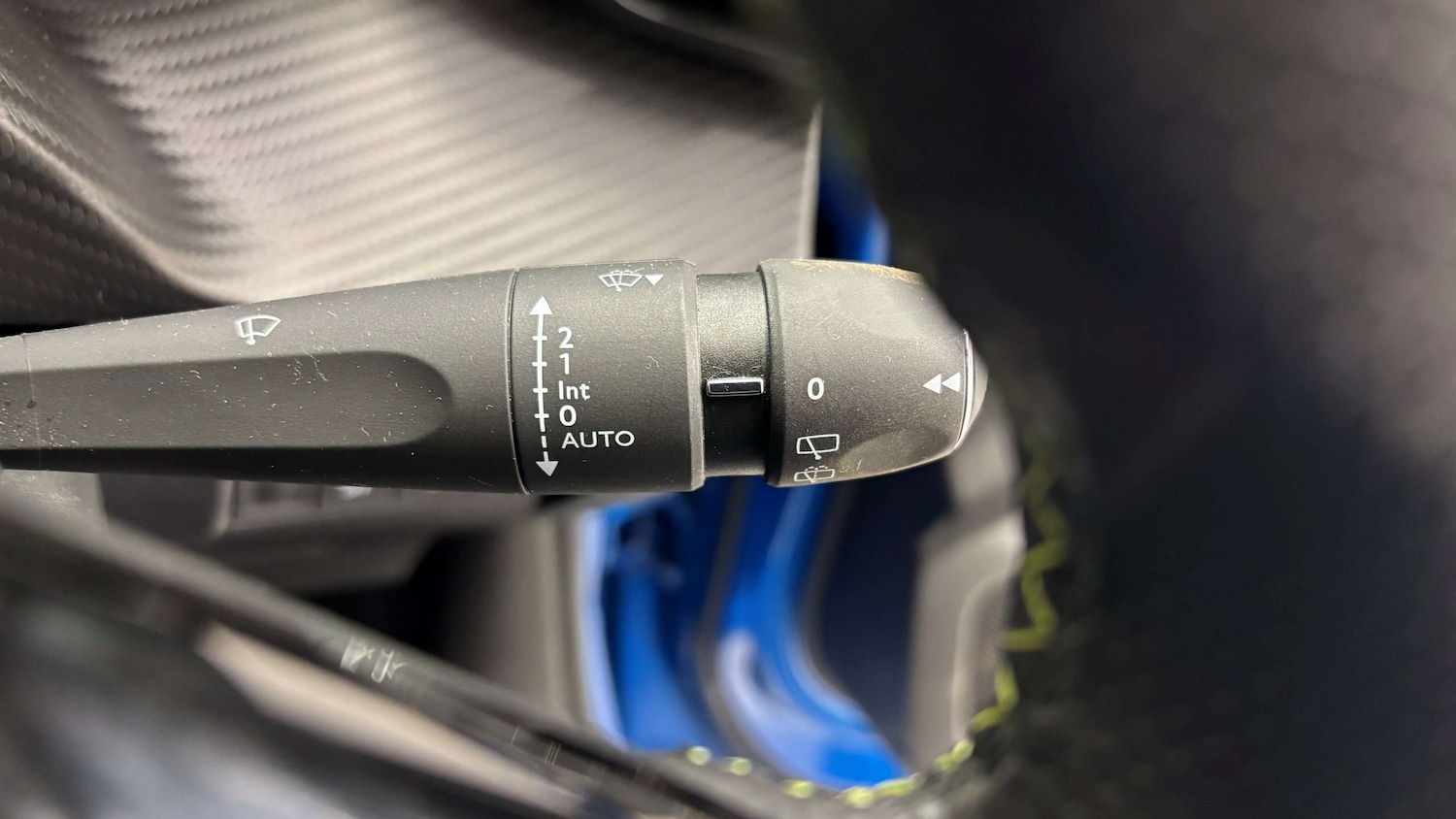 Used Peugeot 2008 2023 for sale - 77772150: Photo 25