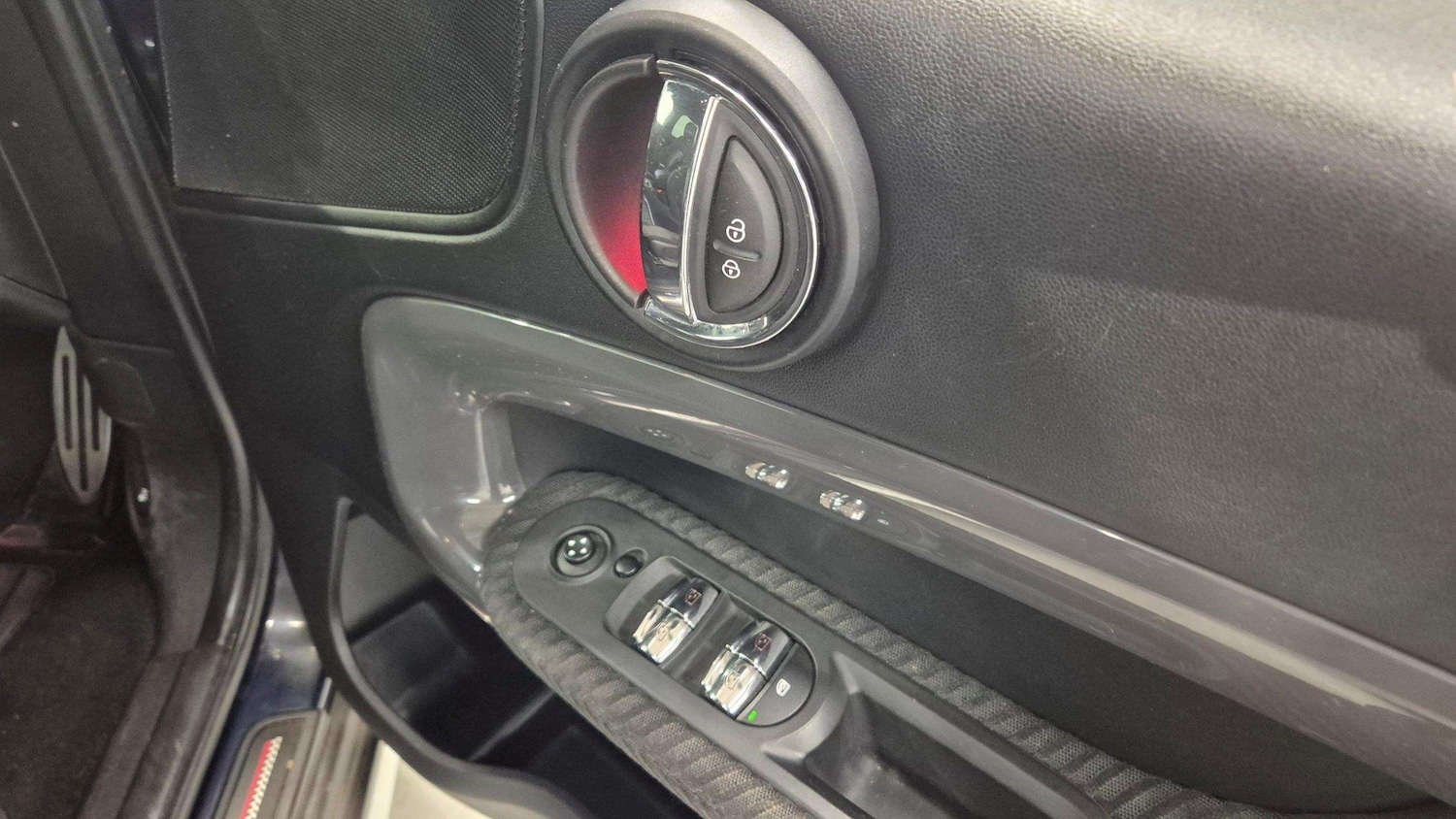 Used MINI Countryman 2017 for sale - 76075486: Photo 18