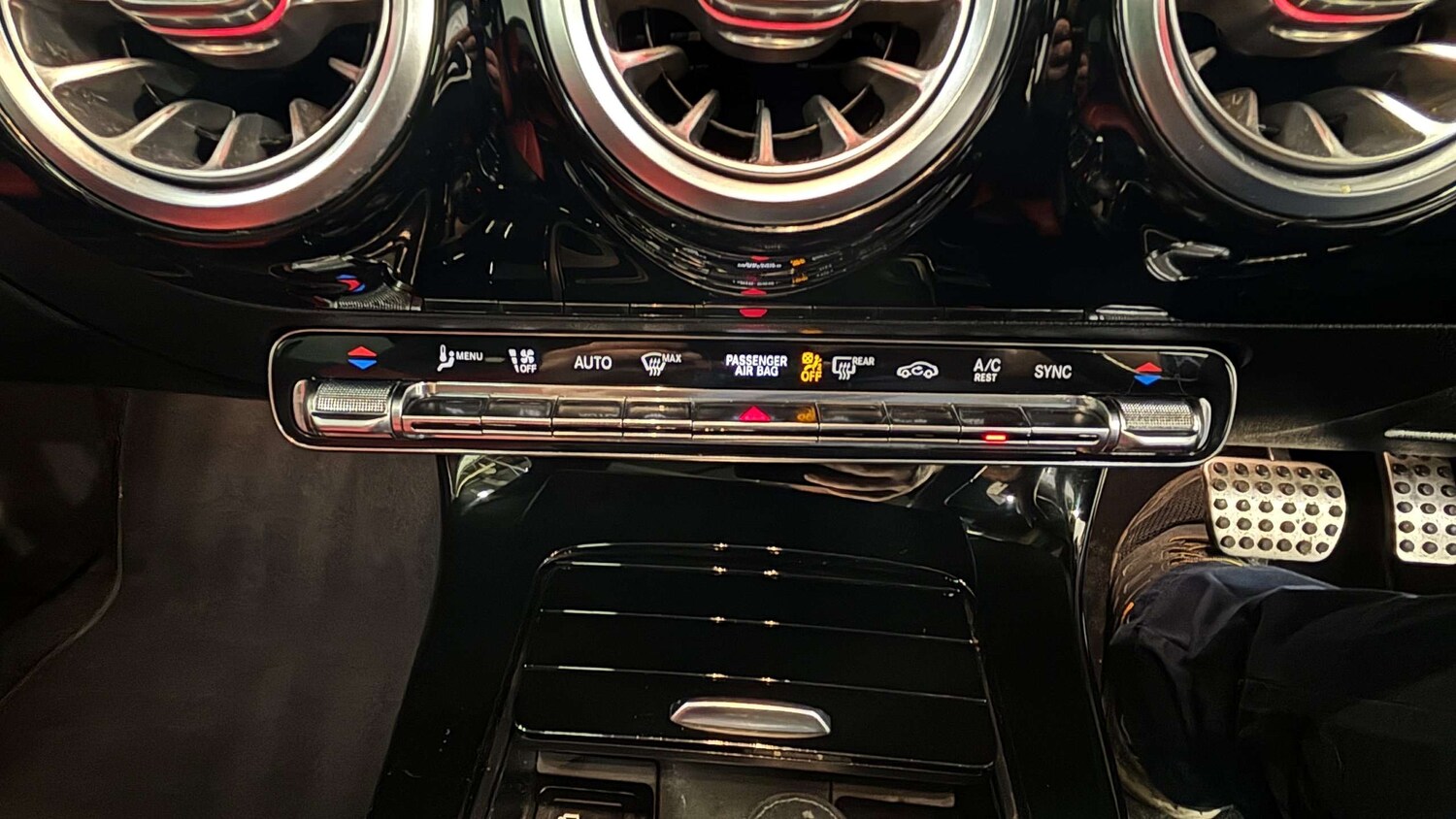 Used Mercedes-Benz CLA 2020 for sale - 77334066: Photo 30