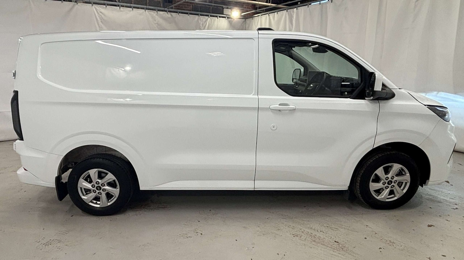 Used Ford Transit Custom 2025 for sale - 77577318: Photo 4