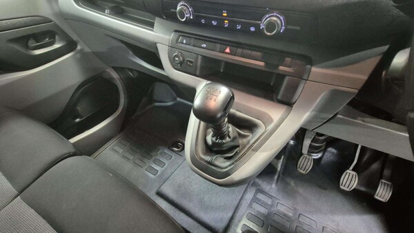 Used Peugeot Expert 2022 for sale - 75316861: Photo 23