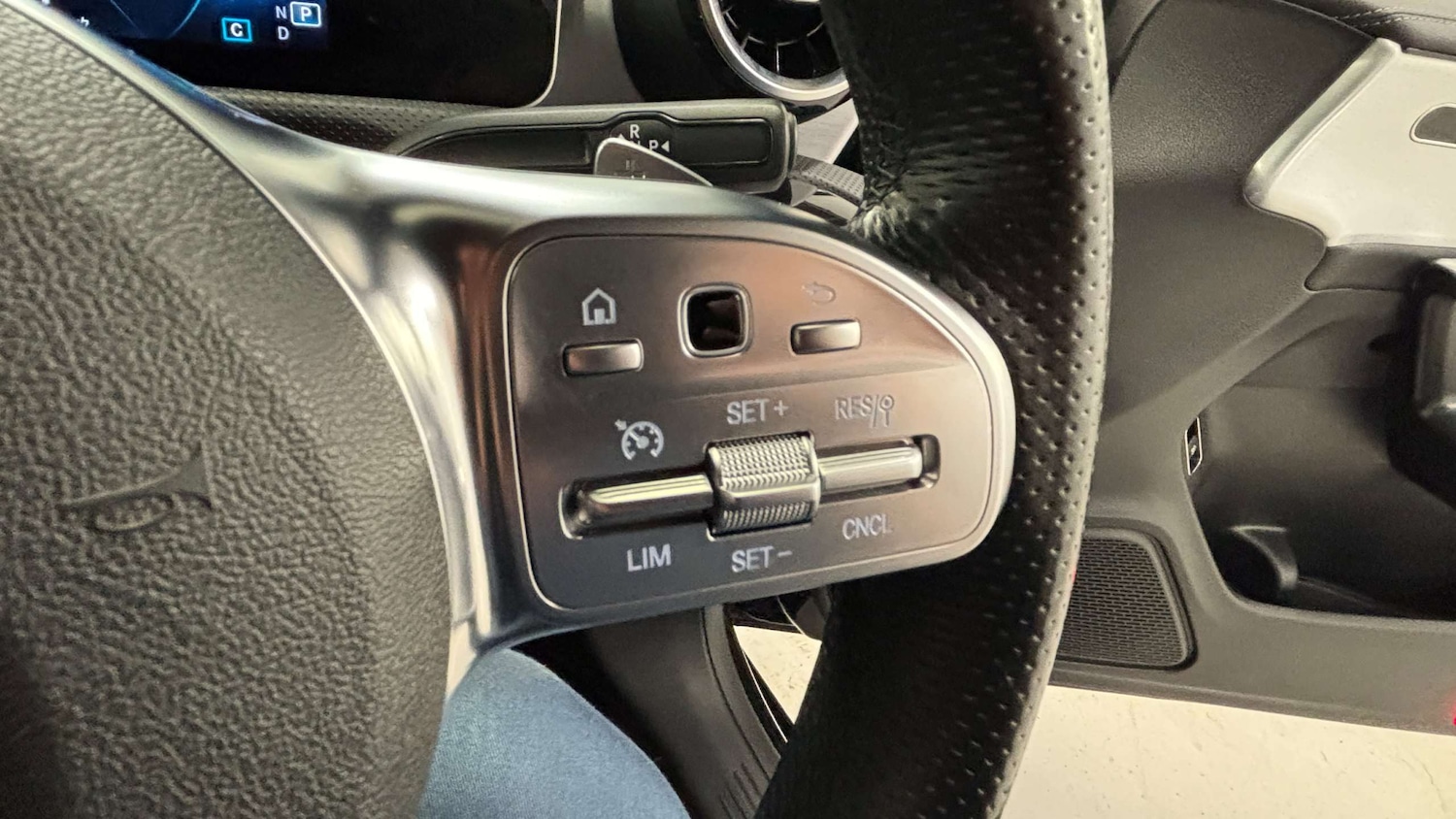 Used Mercedes-Benz CLA 2019 for sale - 77239854: Photo 22