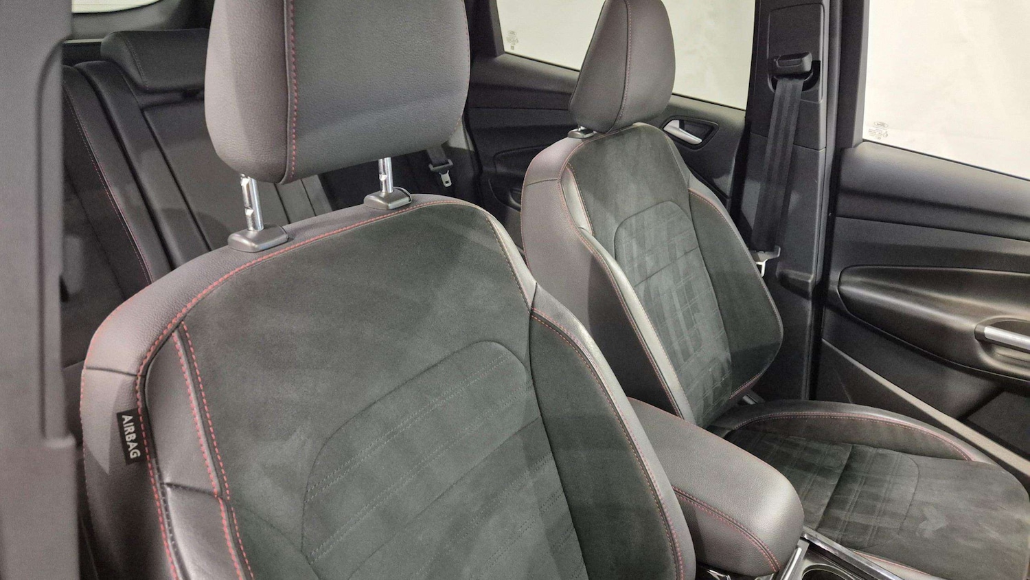 Used Ford Kuga 2019 for sale - 75390568: Photo 15