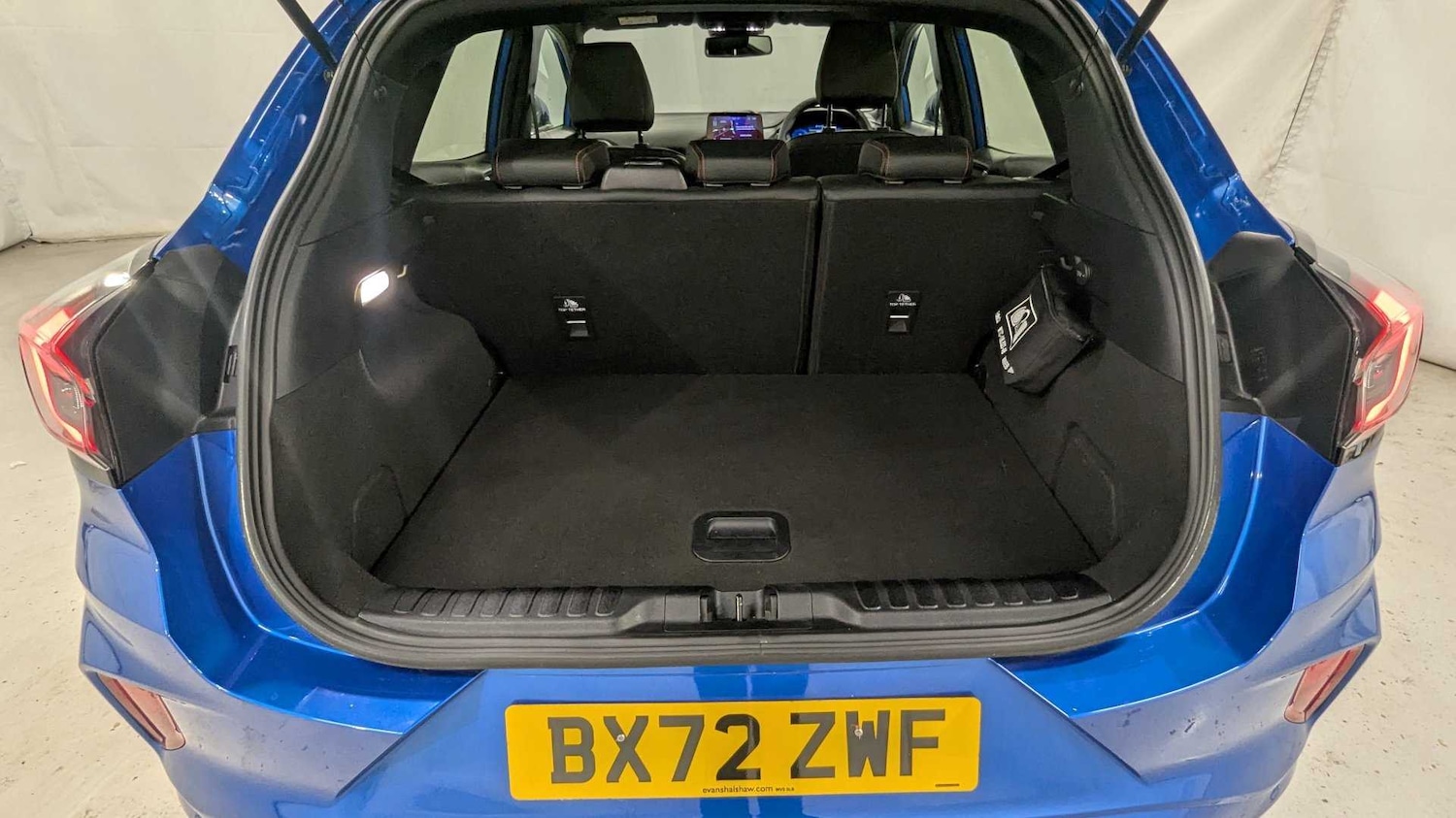 Vehicle 33