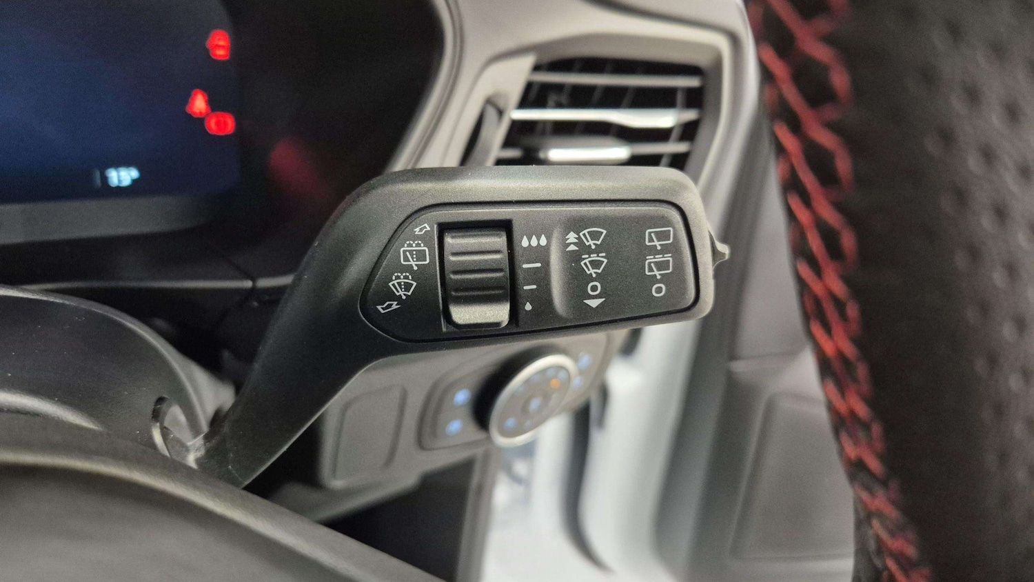 Used Ford Focus 2025 for sale - 76978668: Photo 25