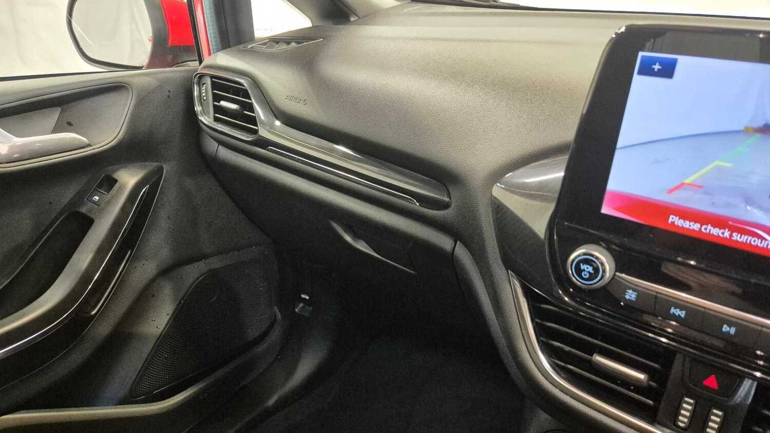 Vehicle 32