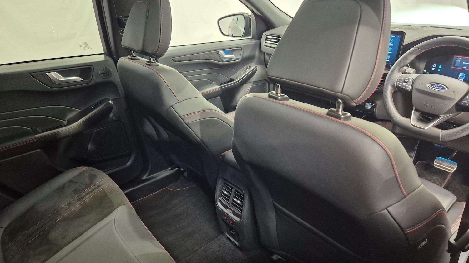 Used Ford Kuga 2024 for sale - 76435575: Photo 15