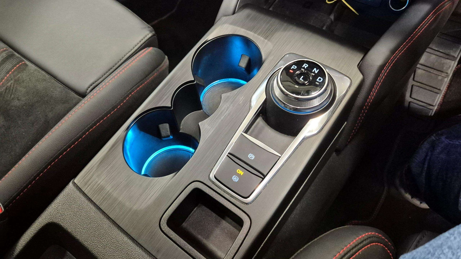 Used Ford Kuga 2024 for sale - 76435575: Photo 23