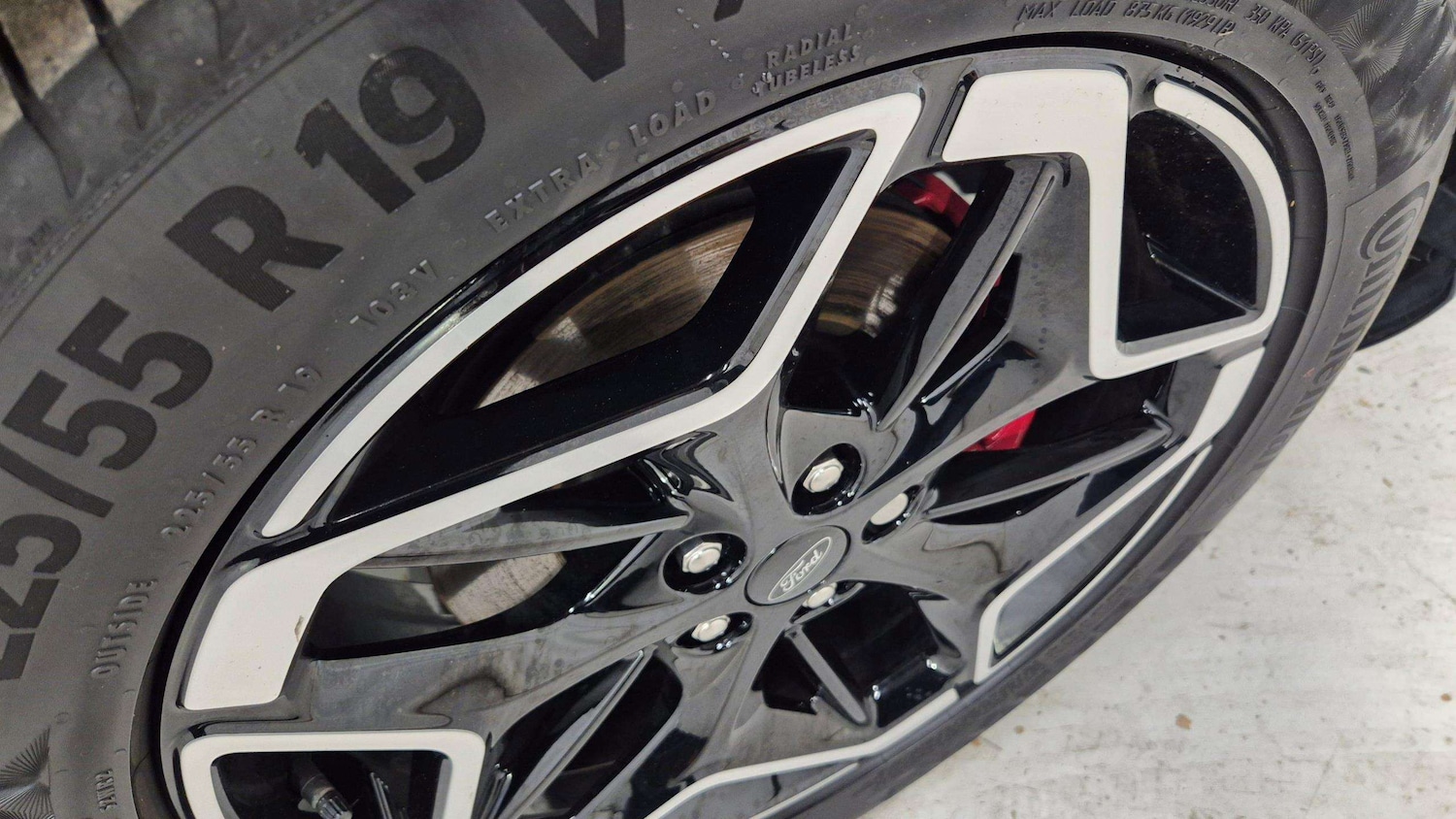 Used Ford Kuga 2024 for sale - 76435575: Photo 34