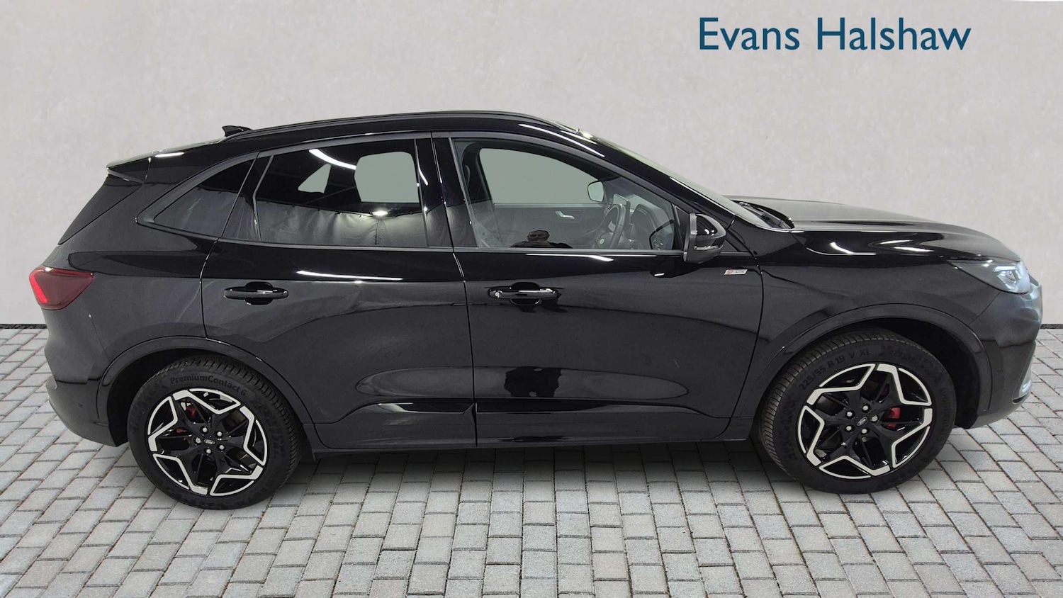 Used Ford Kuga 2024 for sale - 76435575: Photo 4