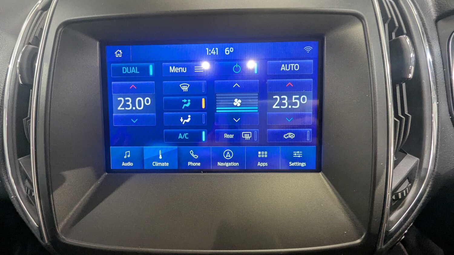 Used Ford Galaxy 2022 for sale - 76411247: Photo 23