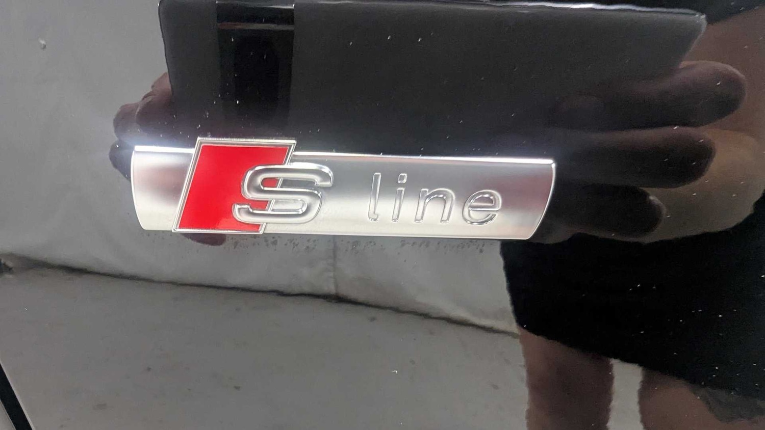 Vehicle 33