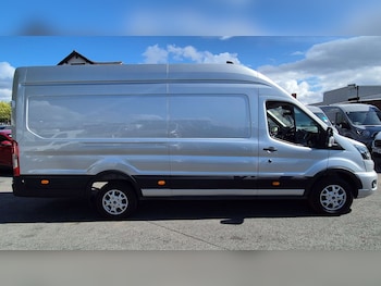Used Ford Transit 2024 for sale - 77333953: Photo
