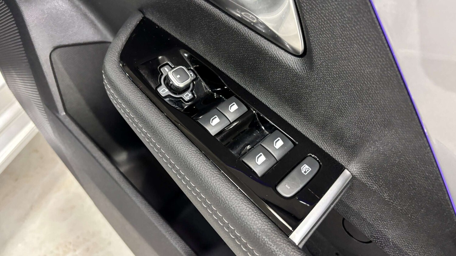 Used Vauxhall Astra 2024 for sale - 77913987: Photo 11