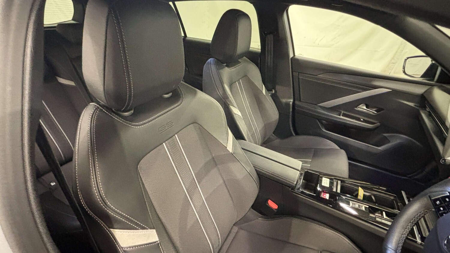 Used Vauxhall Astra 2024 for sale - 77913987: Photo 7