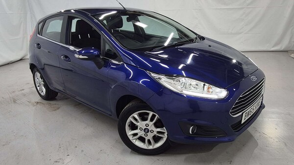 Used Ford Fiesta 2016 for sale - 76075527: Photo 1