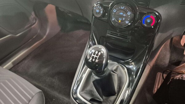 Used Ford Fiesta 2016 for sale - 76075527: Photo 25