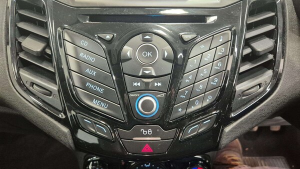 Used Ford Fiesta 2016 for sale - 76075527: Photo 27