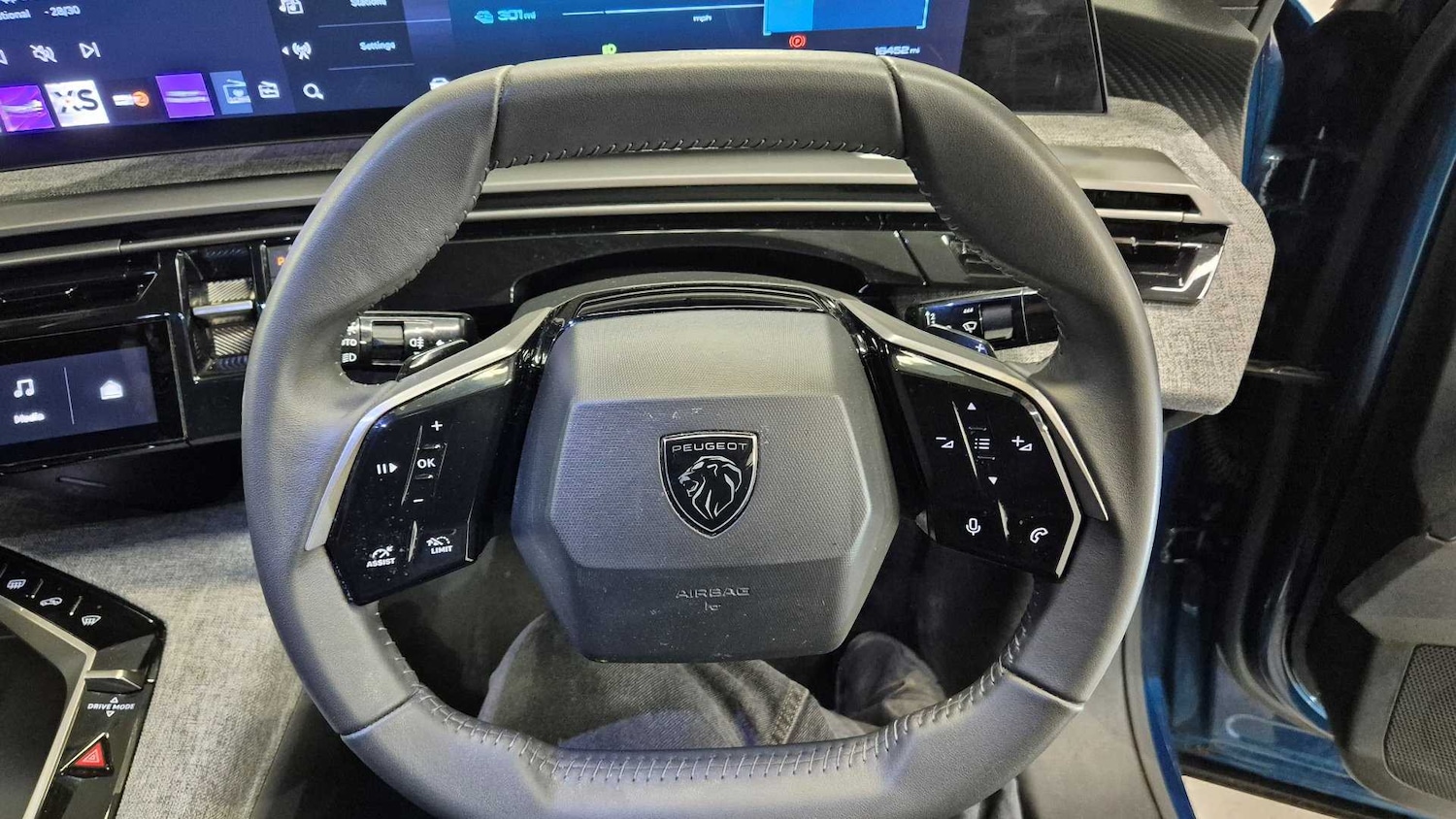 Used Peugeot 3008 2024 for sale - 77093366: Photo 21