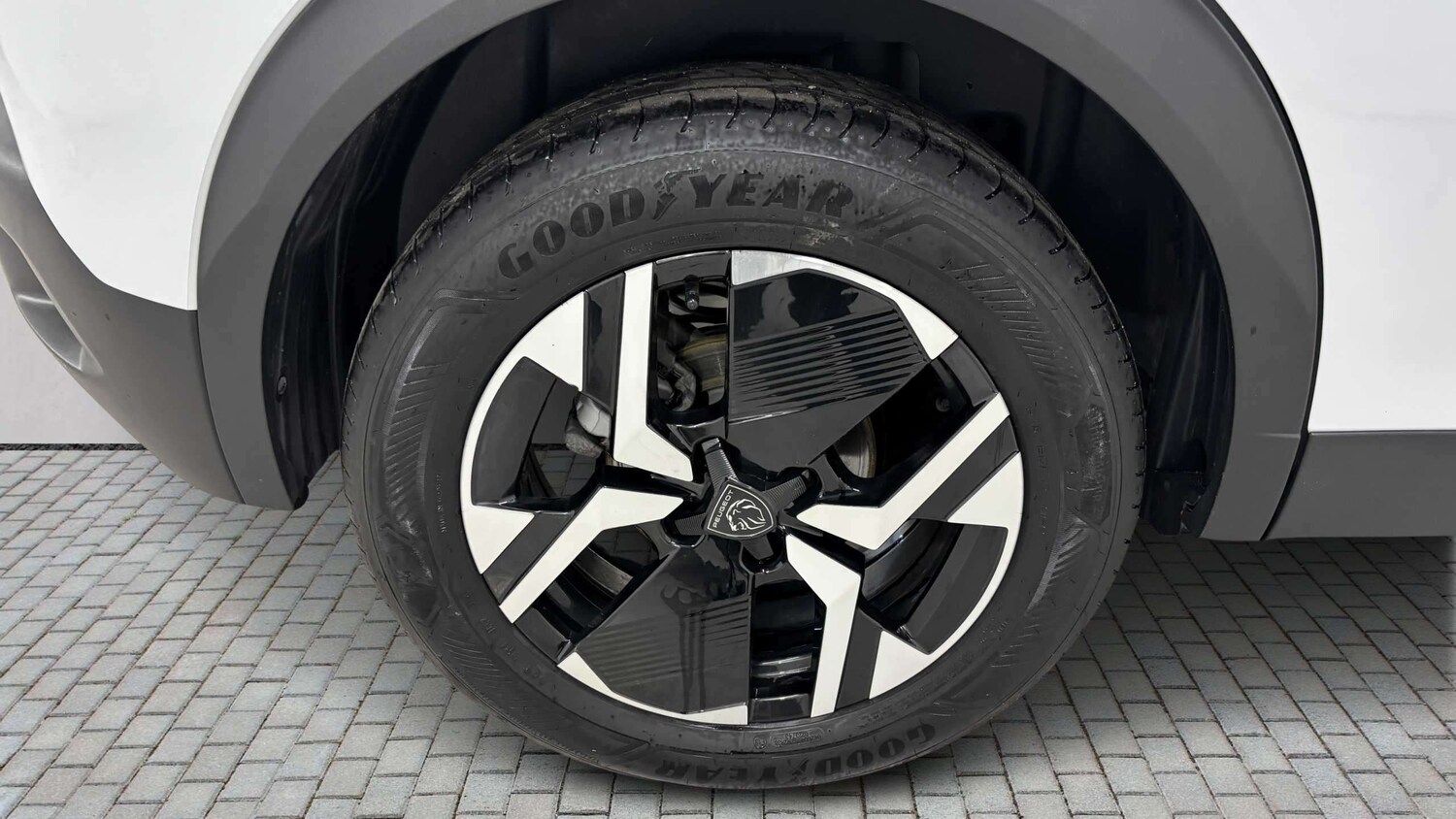 Used Peugeot 2008 2024 for sale - 77960854: Photo 10