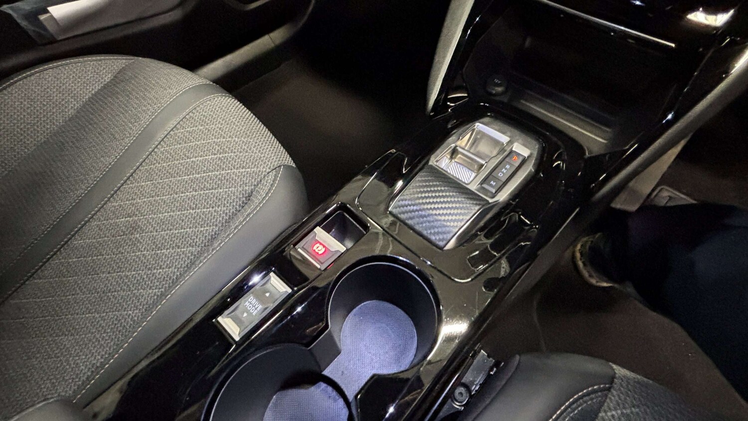 Used Peugeot 2008 2024 for sale - 77960854: Photo 25