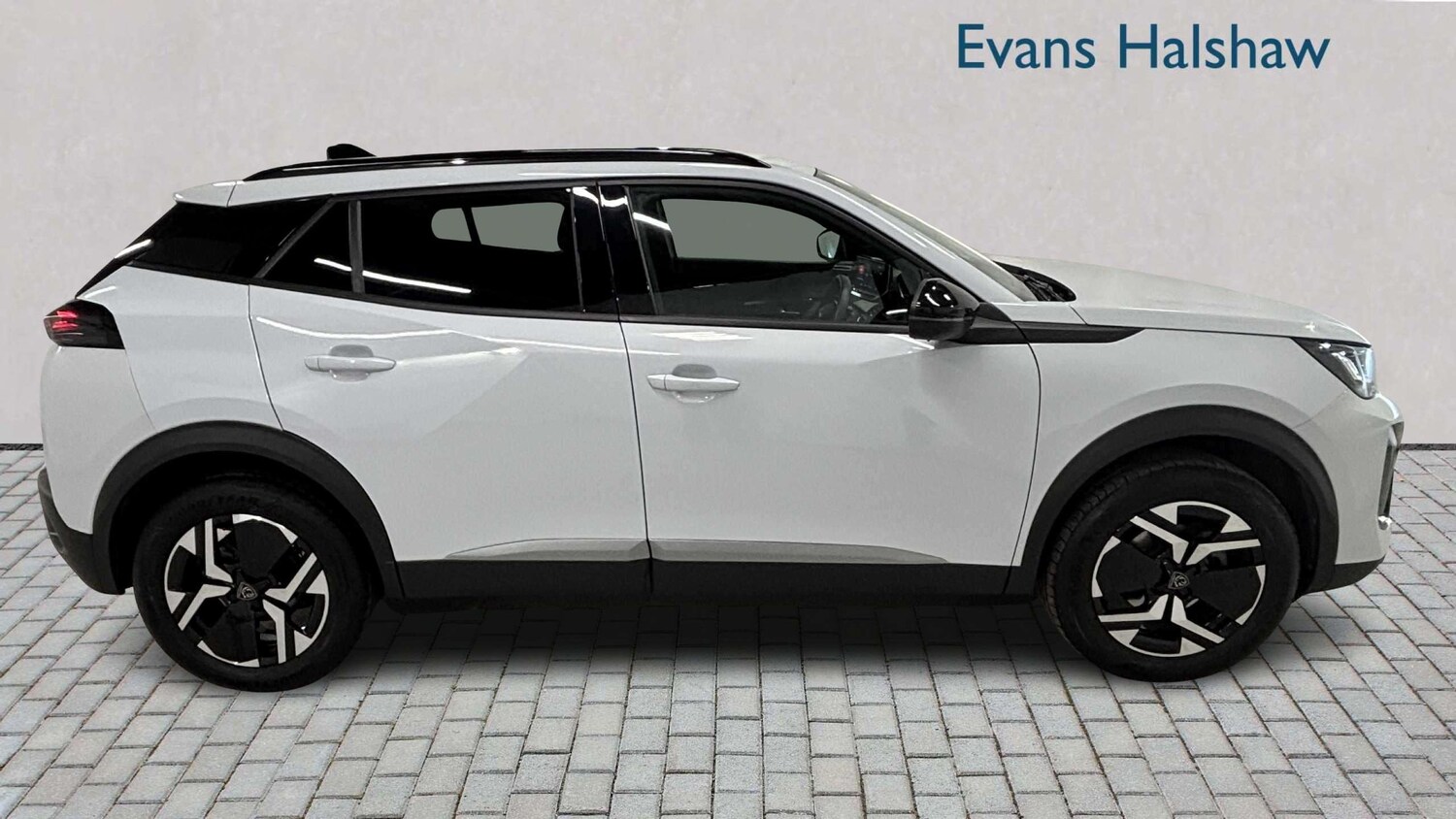 Used Peugeot 2008 2024 for sale - 77960854: Photo 4