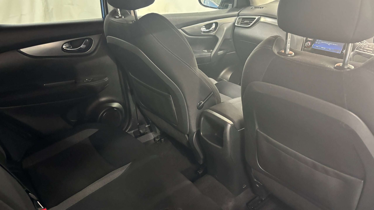 Used Nissan Qashqai 2017 for sale - 77996167: Photo 10