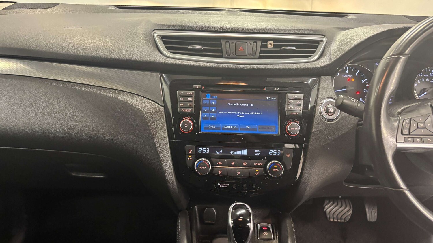 Used Nissan Qashqai 2017 for sale - 77996167: Photo 13