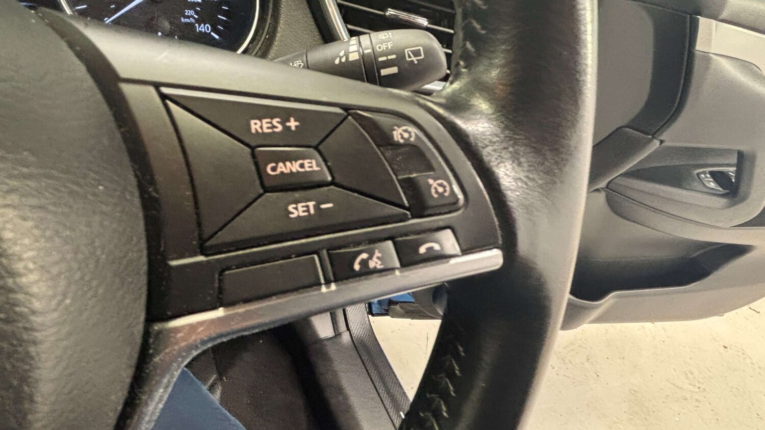 Used Nissan Qashqai 2017 for sale - 77996167: Photo 15