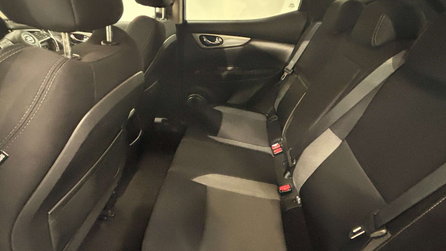 Used Nissan Qashqai 2017 for sale - 77996167: Photo 28