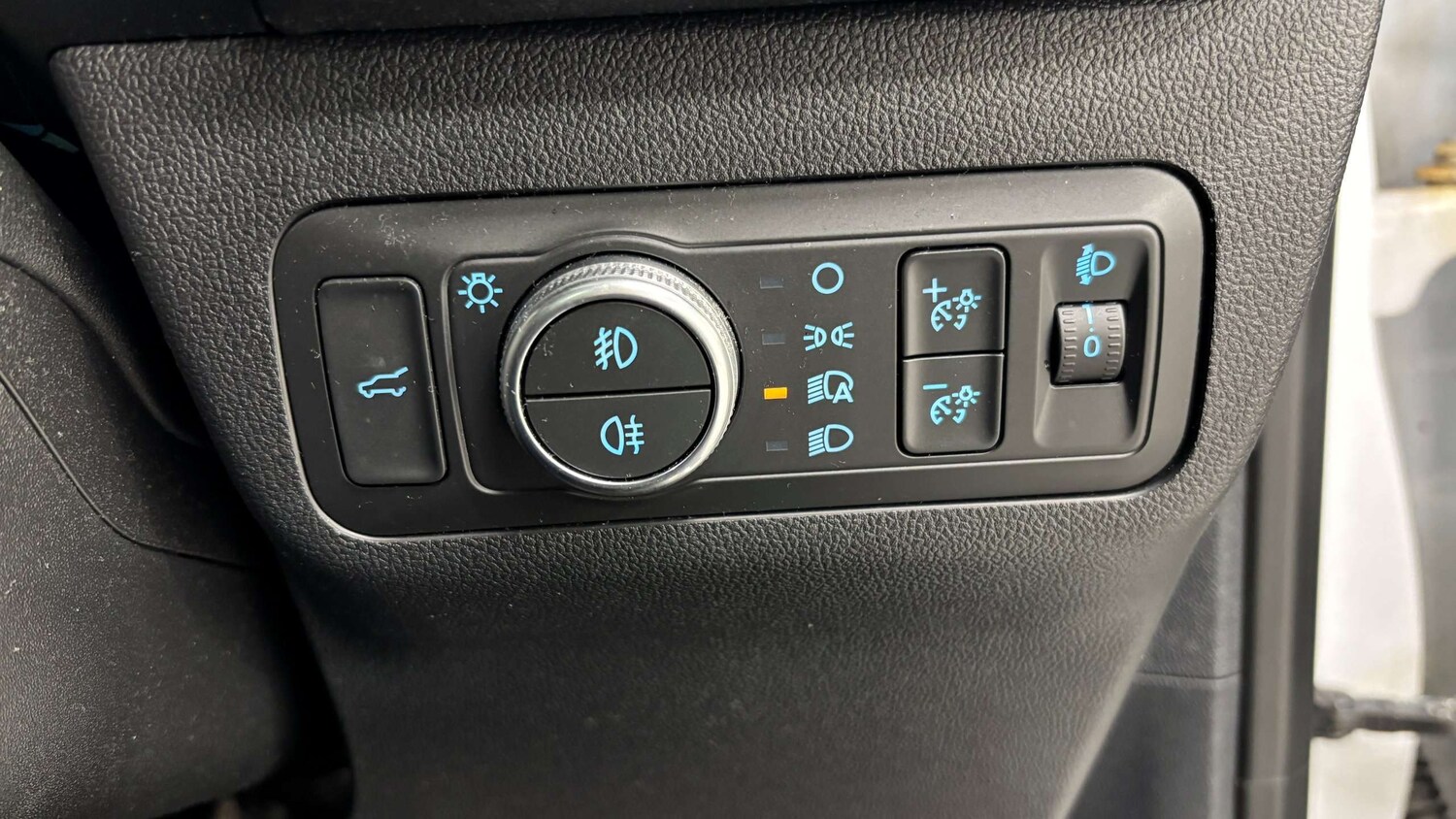 Used Ford Kuga 2022 for sale - 77960913: Photo 24