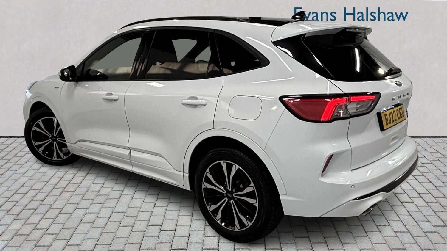 Used Ford Kuga 2022 for sale - 77960913: Photo 3