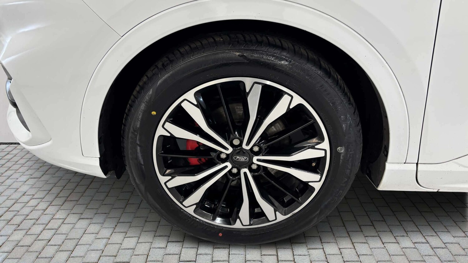 Used Ford Kuga 2022 for sale - 77960913: Photo 9