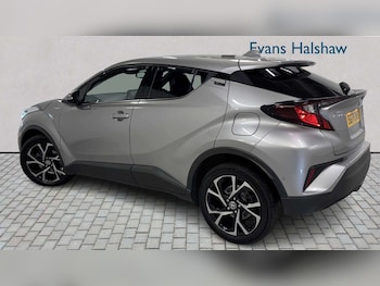 Used Toyota C-HR 2021 for sale - 79443842: Photo